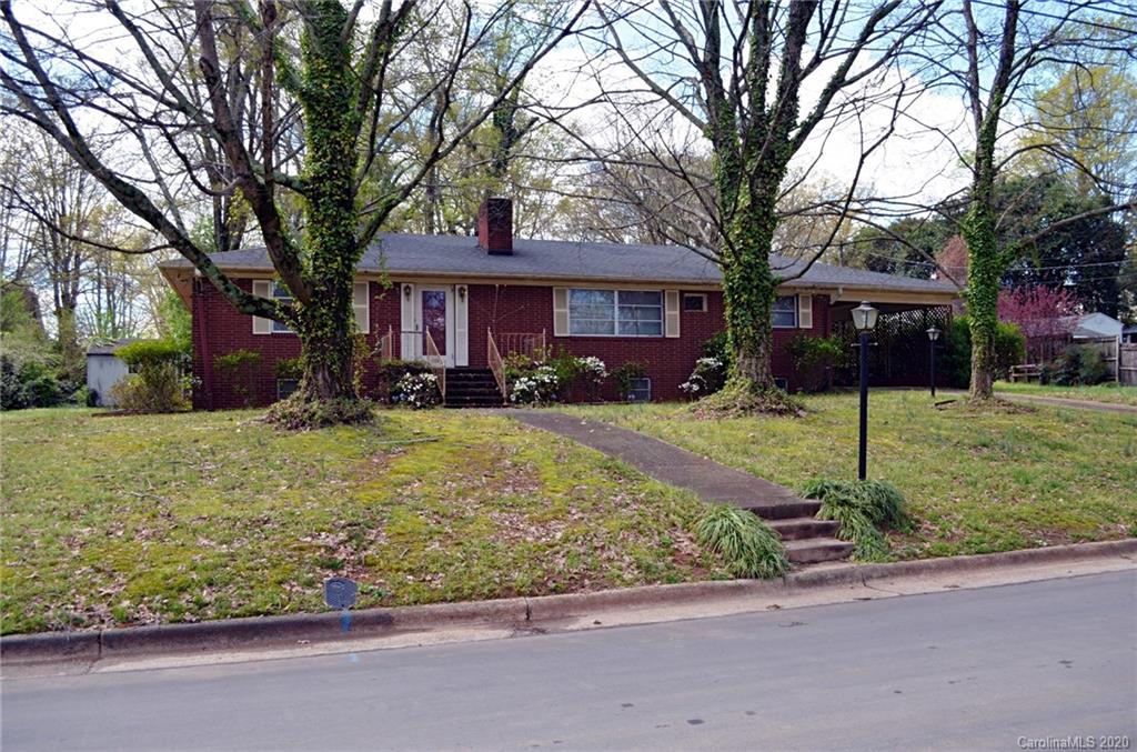513 Hillandale Street NE Concord NC 28025