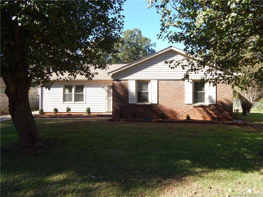 5911 Old Meadow Road Charlotte NC 28227