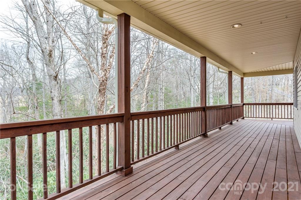 34 Gollum Drive Fairview NC 28730