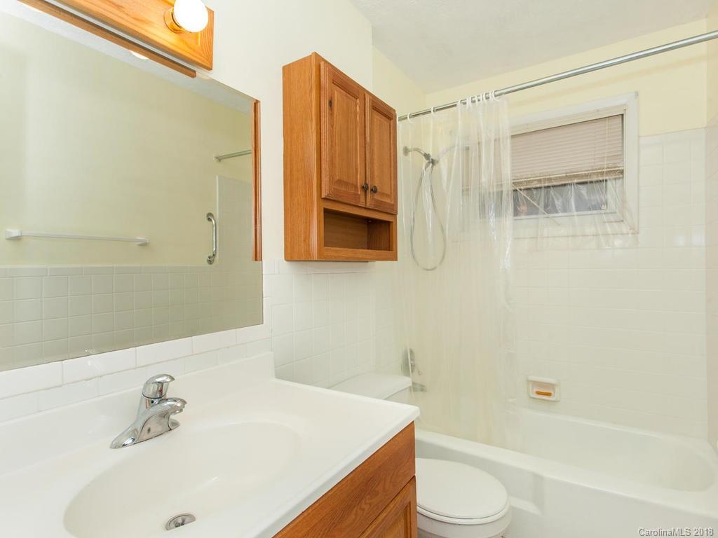 21 Audubon Drive Asheville NC 28804