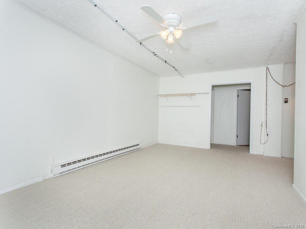 21 Audubon Drive Asheville NC 28804