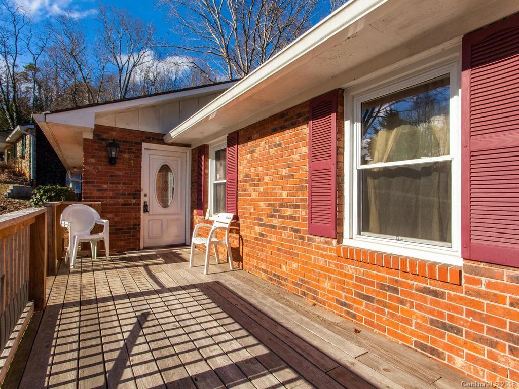 21 Audubon Drive Asheville NC 28804
