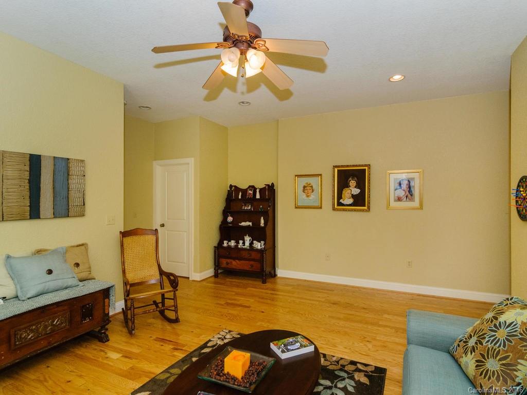 312 E Forest Place Candler NC 28715