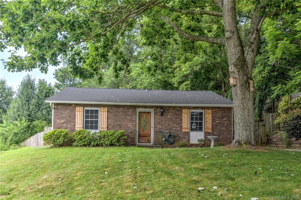 23 Mount Carmel Drive Asheville NC 28806