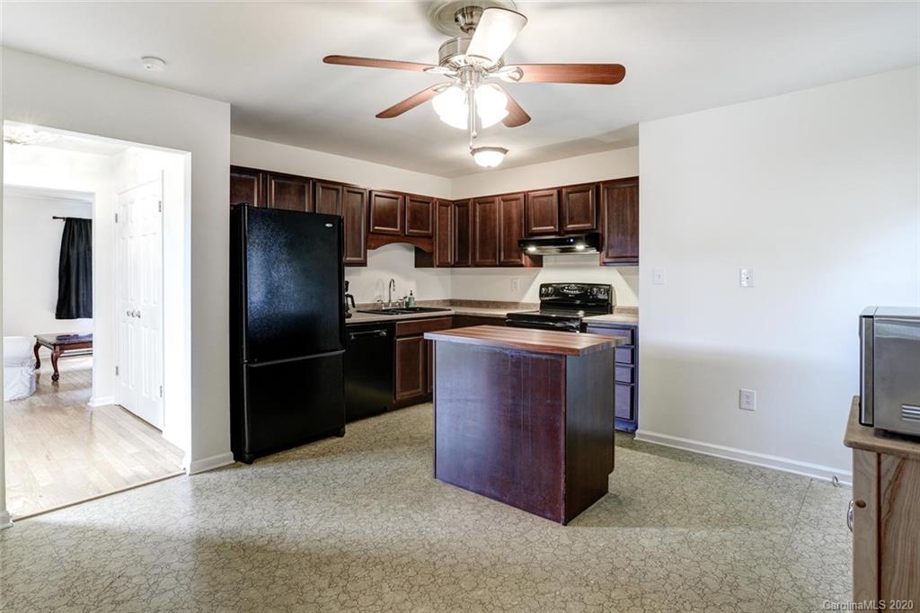 23 Mount Carmel Drive Asheville NC 28806