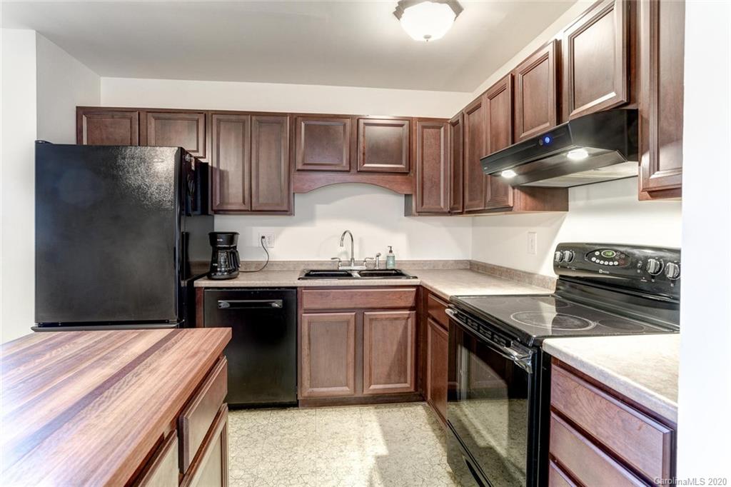 23 Mount Carmel Drive Asheville NC 28806