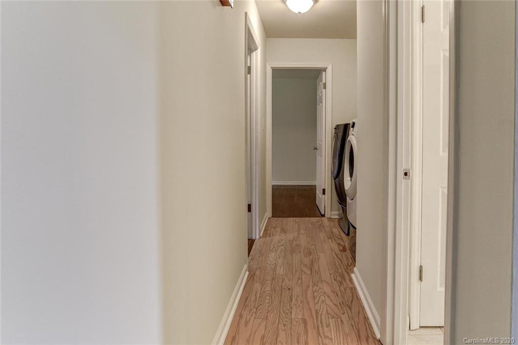 23 Mount Carmel Drive Asheville NC 28806