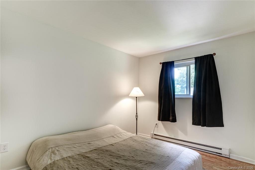 23 Mount Carmel Drive Asheville NC 28806