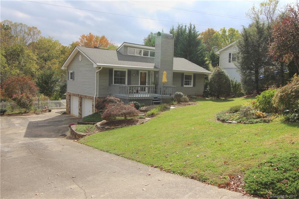 14 Woodfield Road Arden NC 28704
