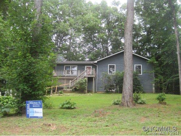 26 Oakwood Road Candler NC 28715