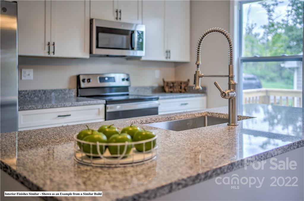 121 Ponderosa Drive Swannanoa NC 28778