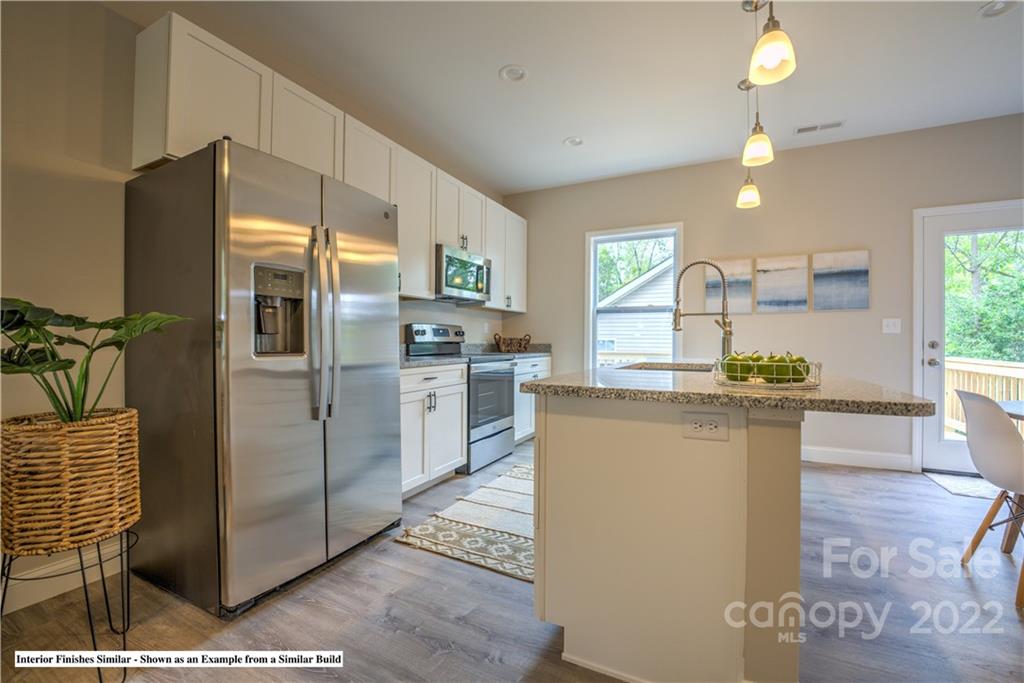 121 Ponderosa Drive Swannanoa NC 28778