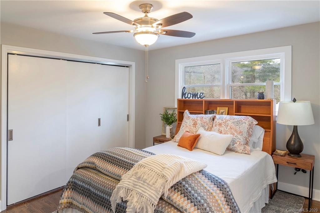 5 Beechwood Road Asheville NC 28805