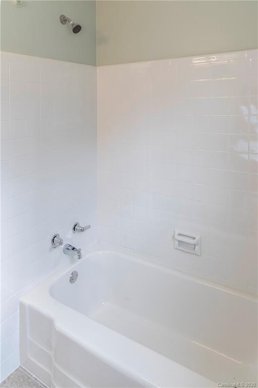 5 Beechwood Road Asheville NC 28805