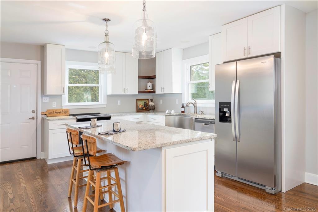 5 Beechwood Road Asheville NC 28805