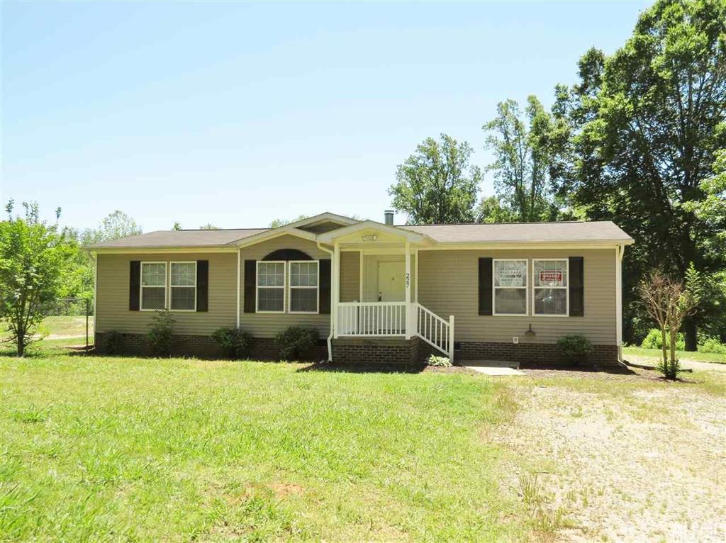 227 Log Cabin Road Statesville NC 28677