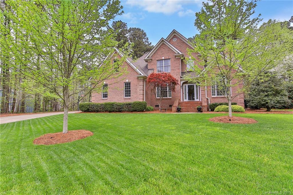 200 Cove Creek Loop Mooresville NC 28117