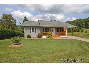 54 Barefoot Ridge Clyde NC 28721