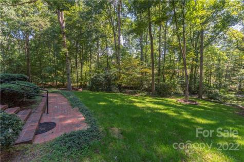 37 Acorn Road Asheville NC 28804