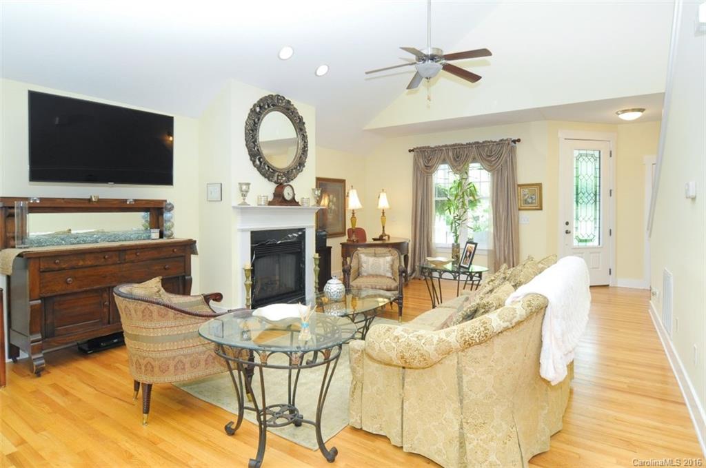 45 Craftsman Circle Asheville NC 28805
