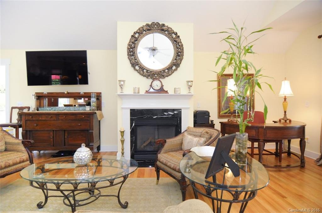 45 Craftsman Circle Asheville NC 28805