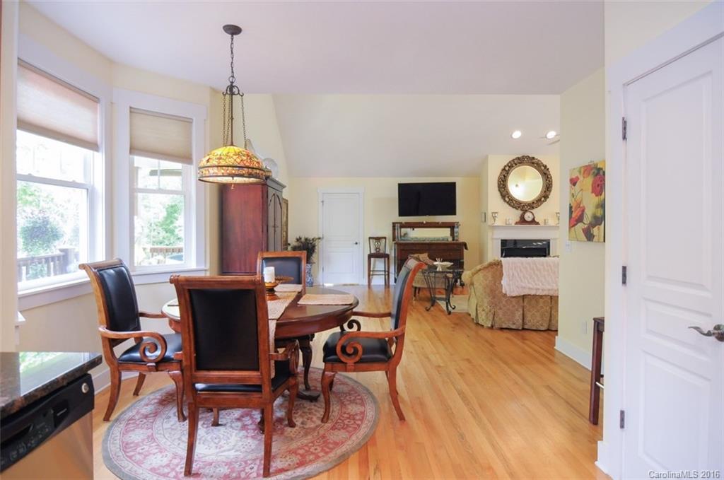 45 Craftsman Circle Asheville NC 28805