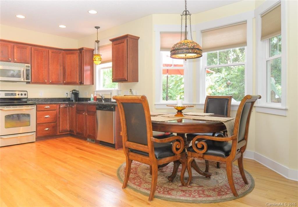 45 Craftsman Circle Asheville NC 28805