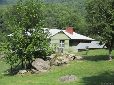 1115 Bee Tree Road Swannanoa NC 28778