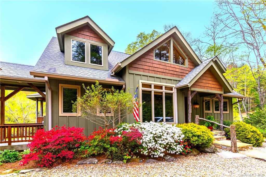 130 Keowee Trail Lake Toxaway NC 28747