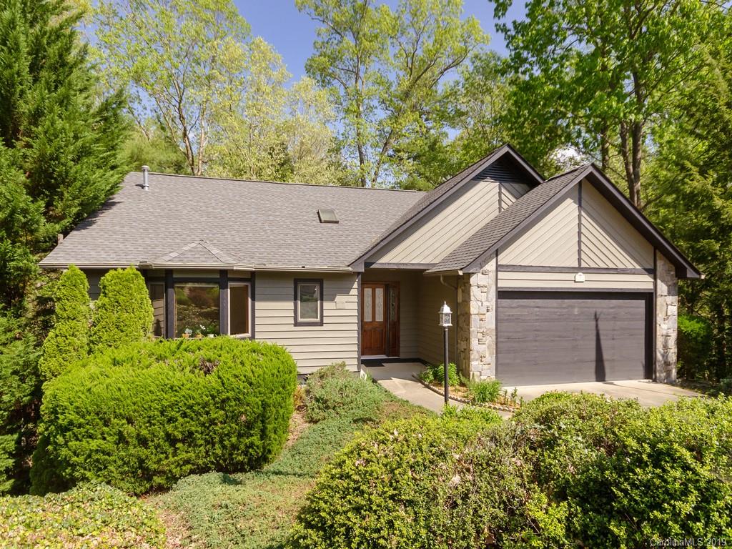16 Josie Lane Asheville NC 28804