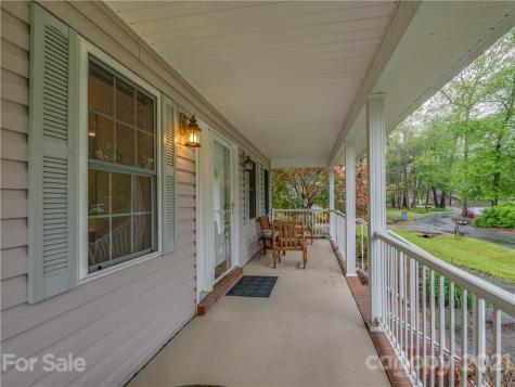 23 Partridge Berry Loop Mills River NC 28759