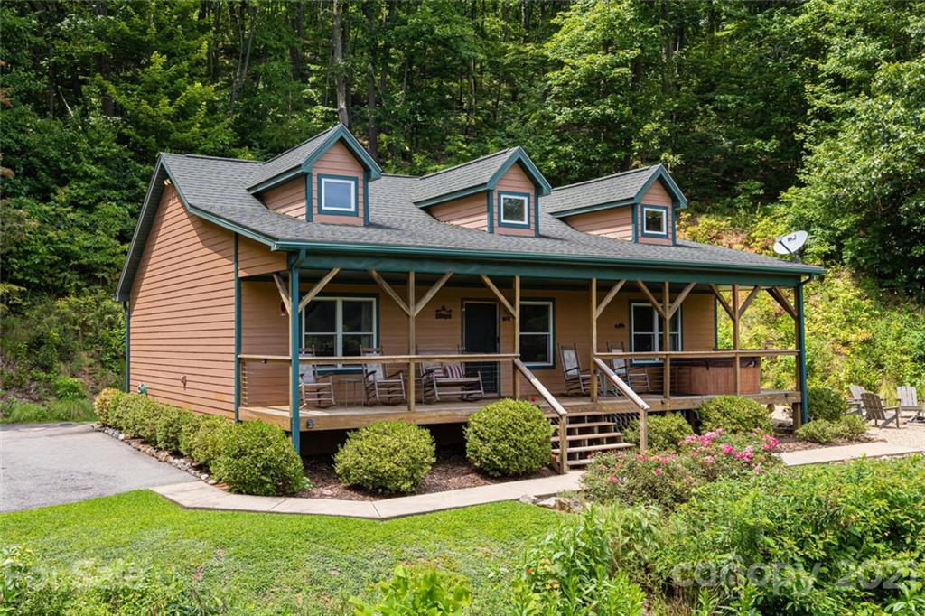 58 Dry Spring Road Candler NC 28715
