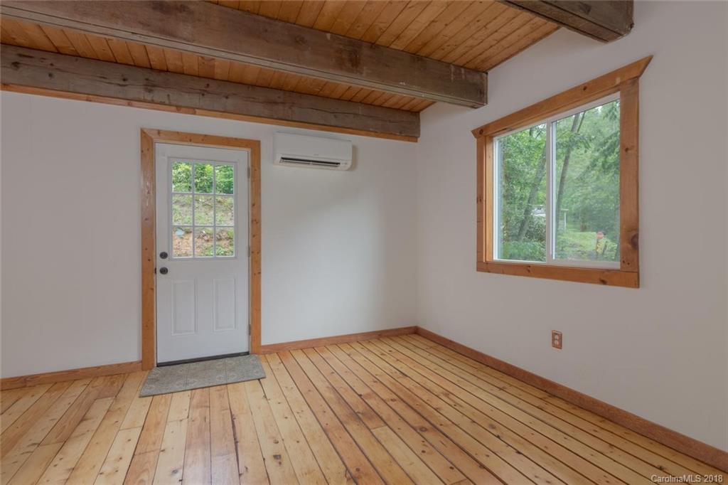 32 Arrowood Road Asheville NC 28806