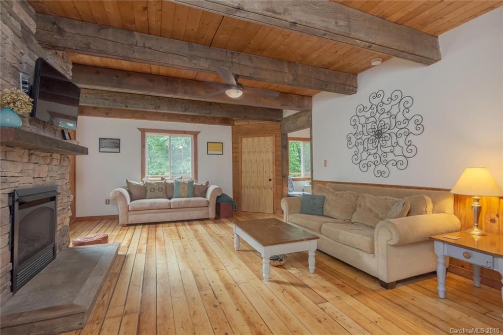32 Arrowood Road Asheville NC 28806