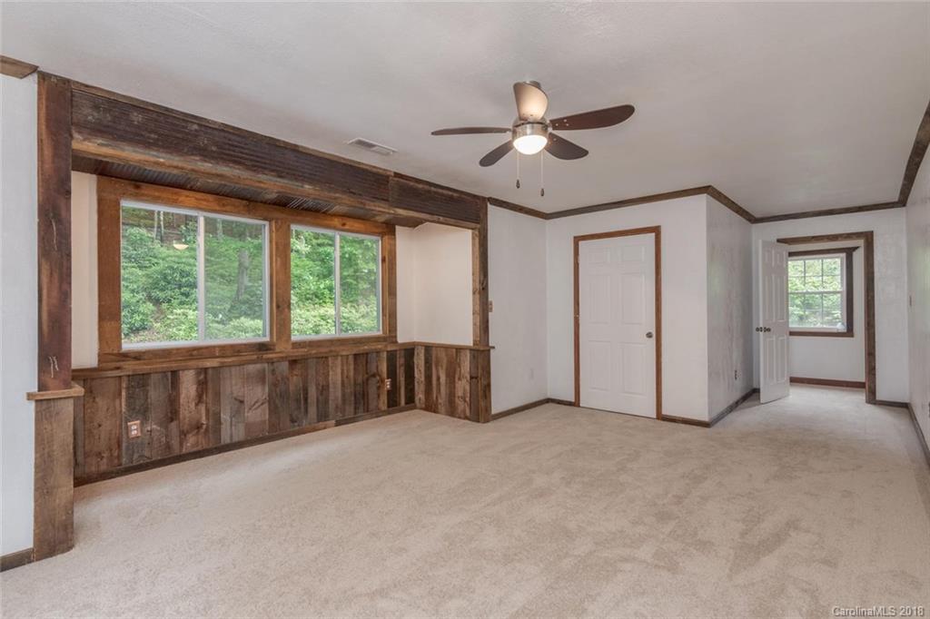 32 Arrowood Road Asheville NC 28806