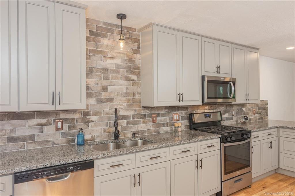32 Arrowood Road Asheville NC 28806
