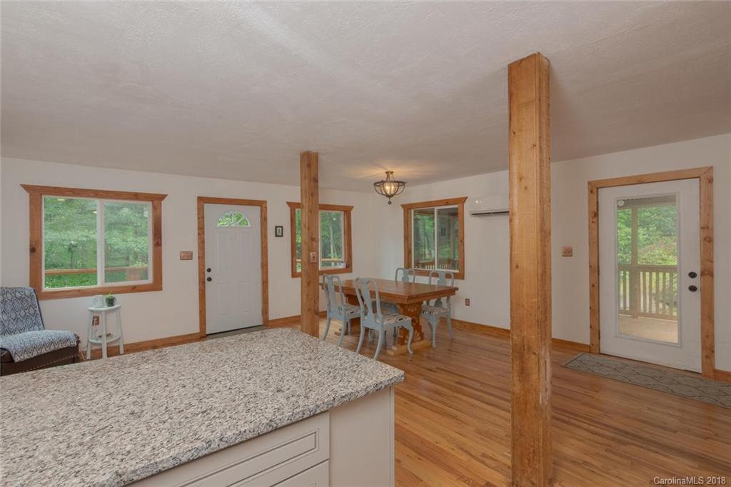 32 Arrowood Road Asheville NC 28806