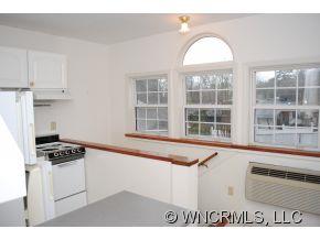 14 Oakwilde Drive Asheville NC 28803
