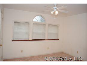 14 Oakwilde Drive Asheville NC 28803