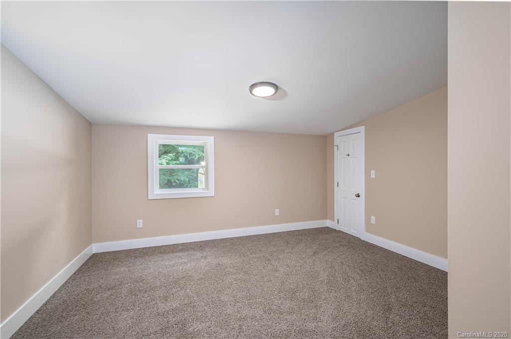 171 Connestee Road Brevard NC 28712