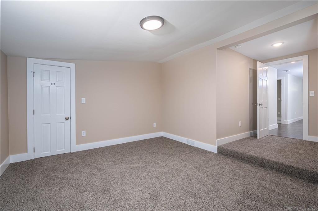 171 Connestee Road Brevard NC 28712