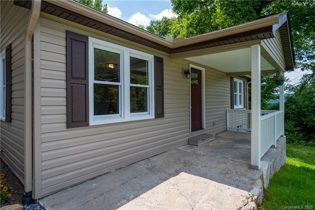 171 Connestee Road Brevard NC 28712
