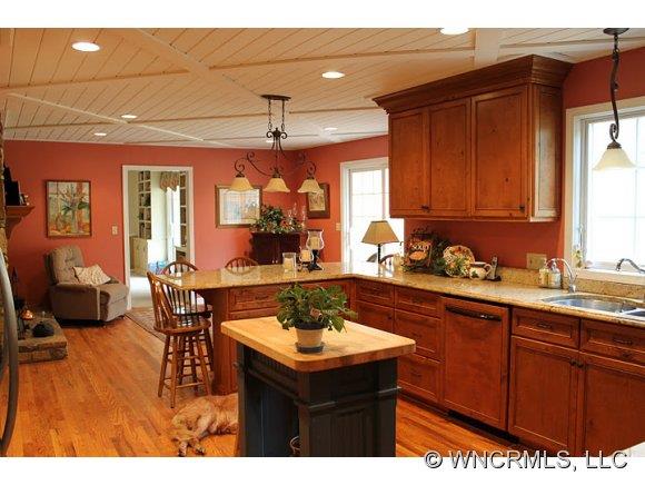 129 Boyd Drive Flat Rock NC 28731