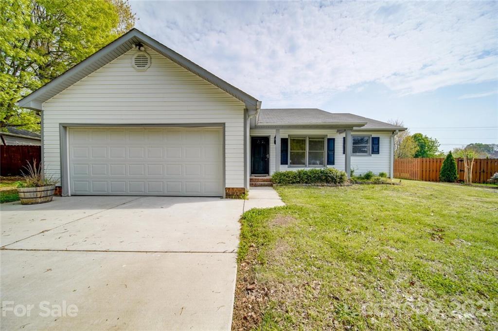 4040 Coopersdale Road Charlotte NC 28273