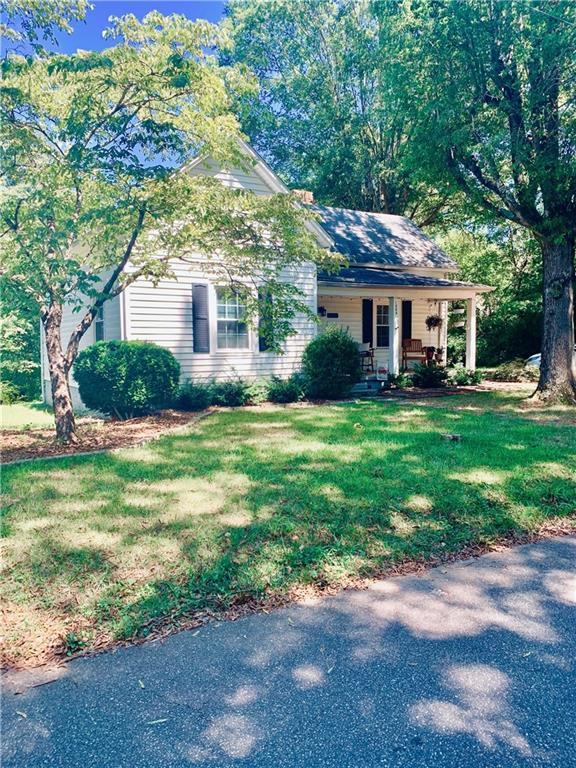 1068 6th Avenue Drive Nw Hickory NC 28601