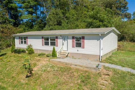 412 Village Road Fairview NC 28730