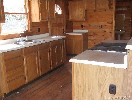 20 Moon Kritter Drive Candler NC 28715