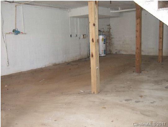20 Moon Kritter Drive Candler NC 28715