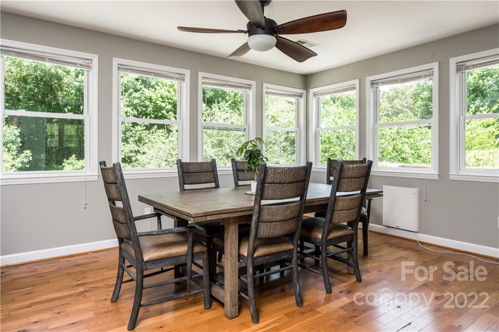 374 Buckeye Cove Road Swannanoa NC 28778