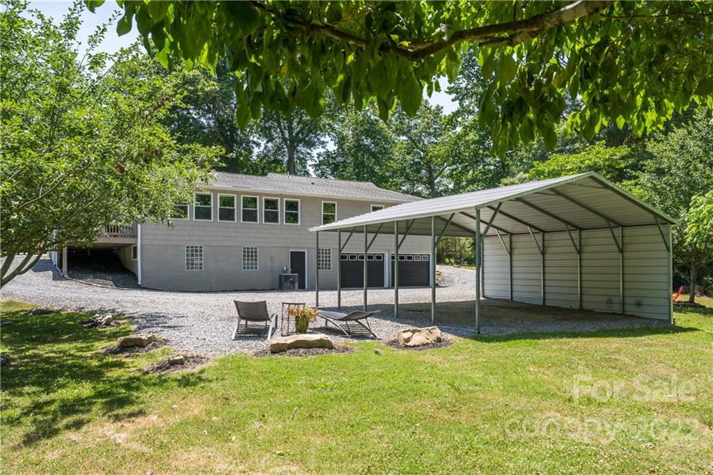 374 Buckeye Cove Road Swannanoa NC 28778